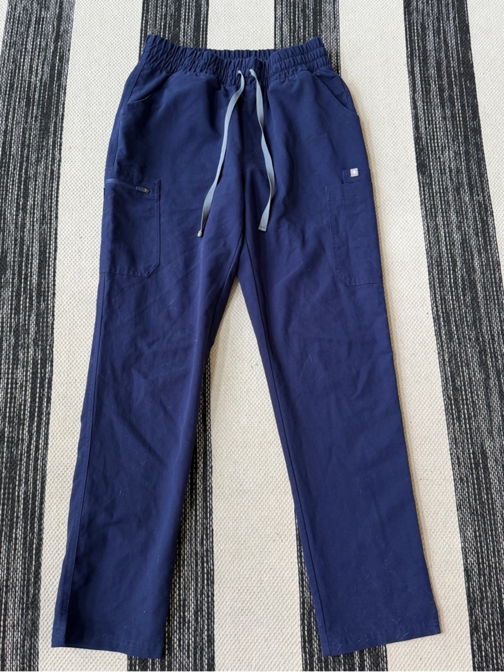 Figs Navy Technical Collection Scrub Pants with Drawstring Size S
